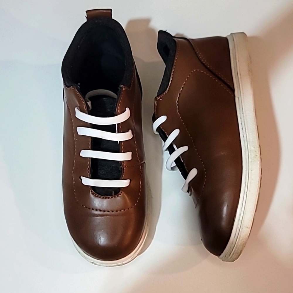 3/$30 AMERICAN EAGLE faux leather lace up loafers Non Marking